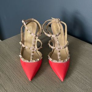 Valentino Garavani Rockstud Ankle Strap Pump 40